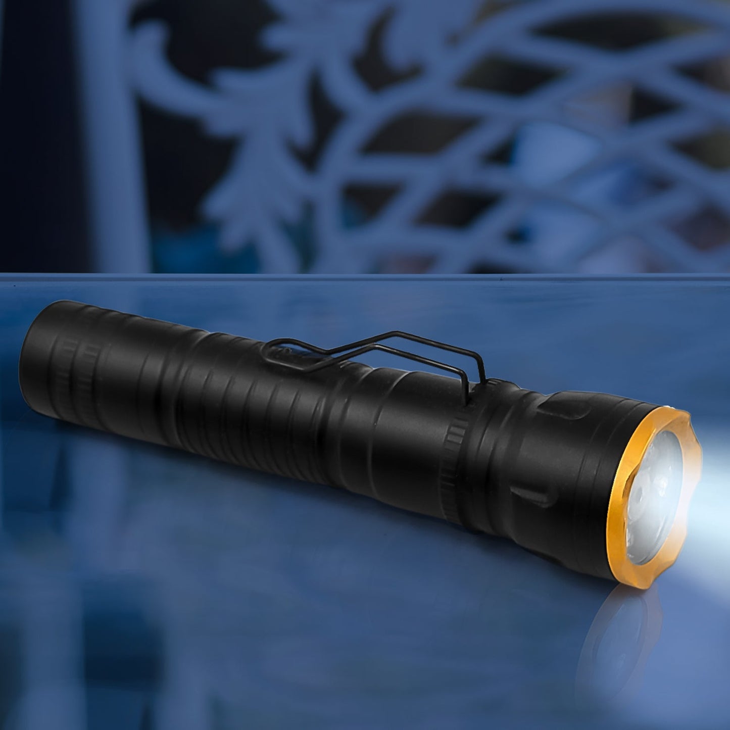 2in1 5 LED With 1 Laser Light Portable Mini Torch / Flashlight LED Powerful High Lumens Pen Light with Clip, Portable Pocket Compact Torch for Emergency A Battery operated (1 Pc / Battery not included) Your Brand