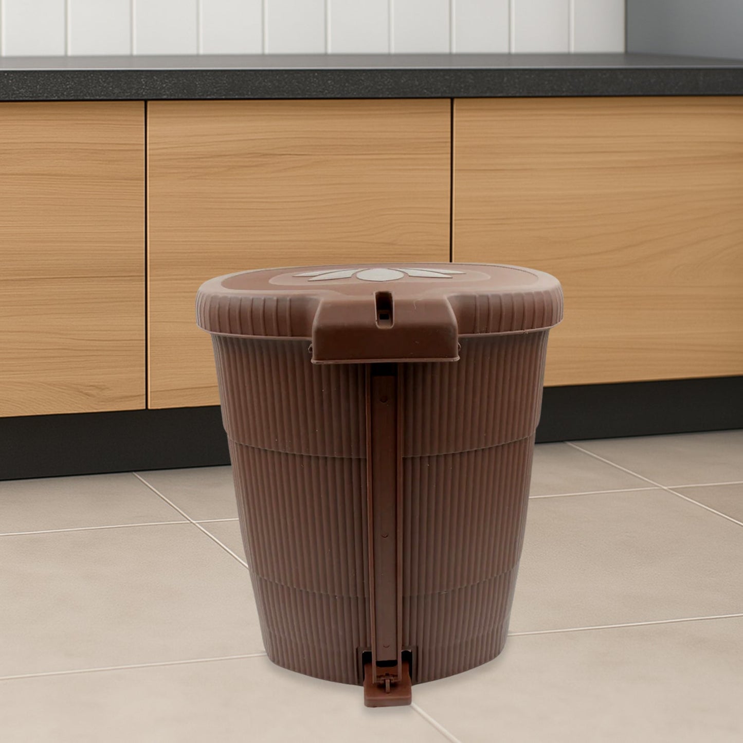 Homeware Dustbin Clean Mini Small Size Plastic Pedal Dustbin Used For Kitchen, Office, Car (1 PC) Your Brand
