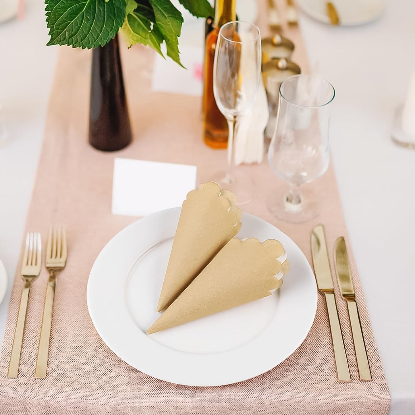Disposable Scalloped Edge Tissue Napkins Set (120 Pc) Your Brand