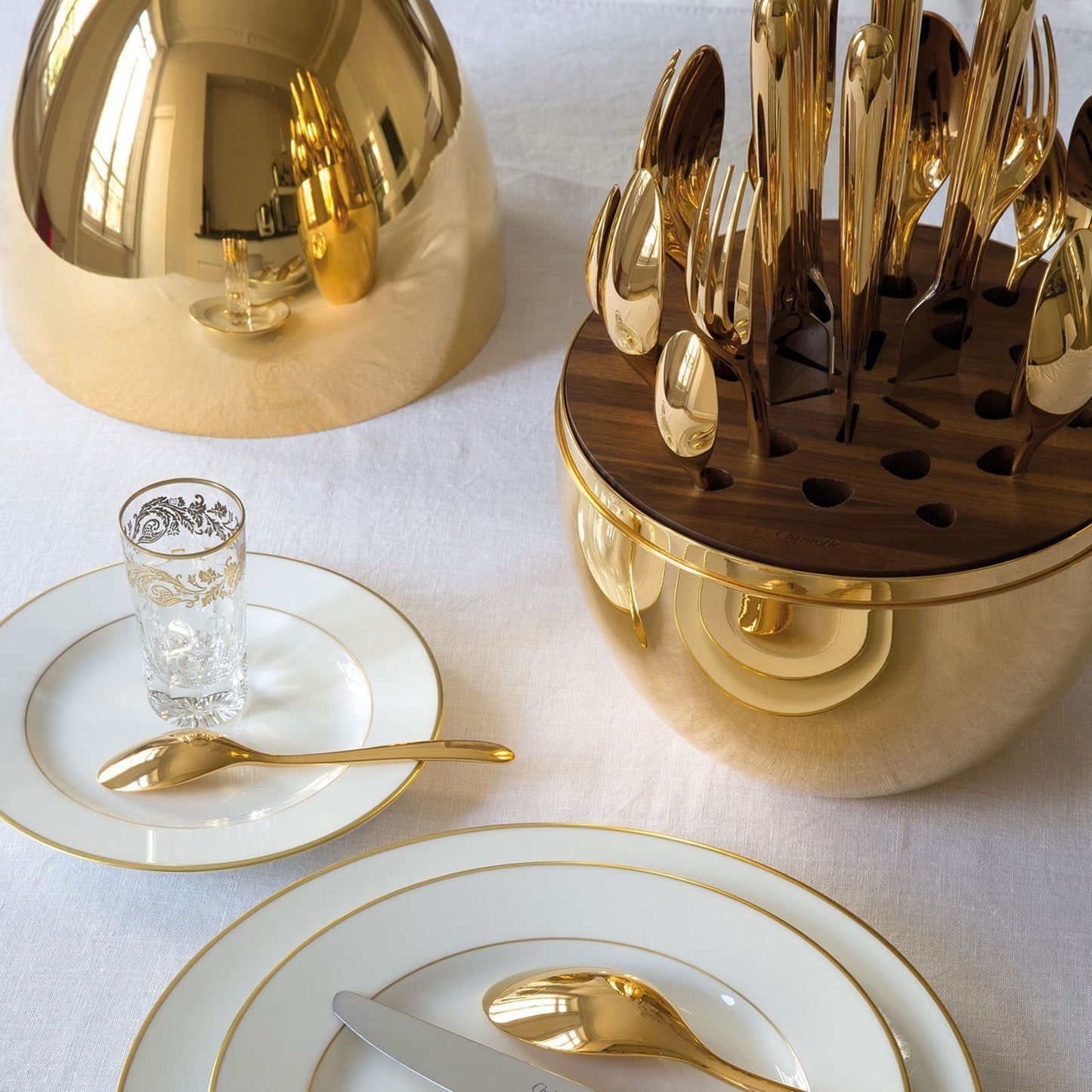 Premium Cutlery Set 24 Pcs with Oval Shaped Stand | Beautiful Stylish Oval Designed Cutlery Sets, Egg-Shaped Luxury Spoon Holder Set (Golden / 24 pcs set) Your Brand