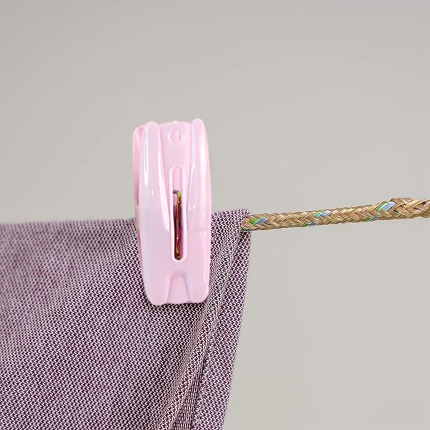 Clothesline Rope with 6 Clips – 6 Meter Approx Heavy Duty Laundry Drying Rope with Clip Your Brand