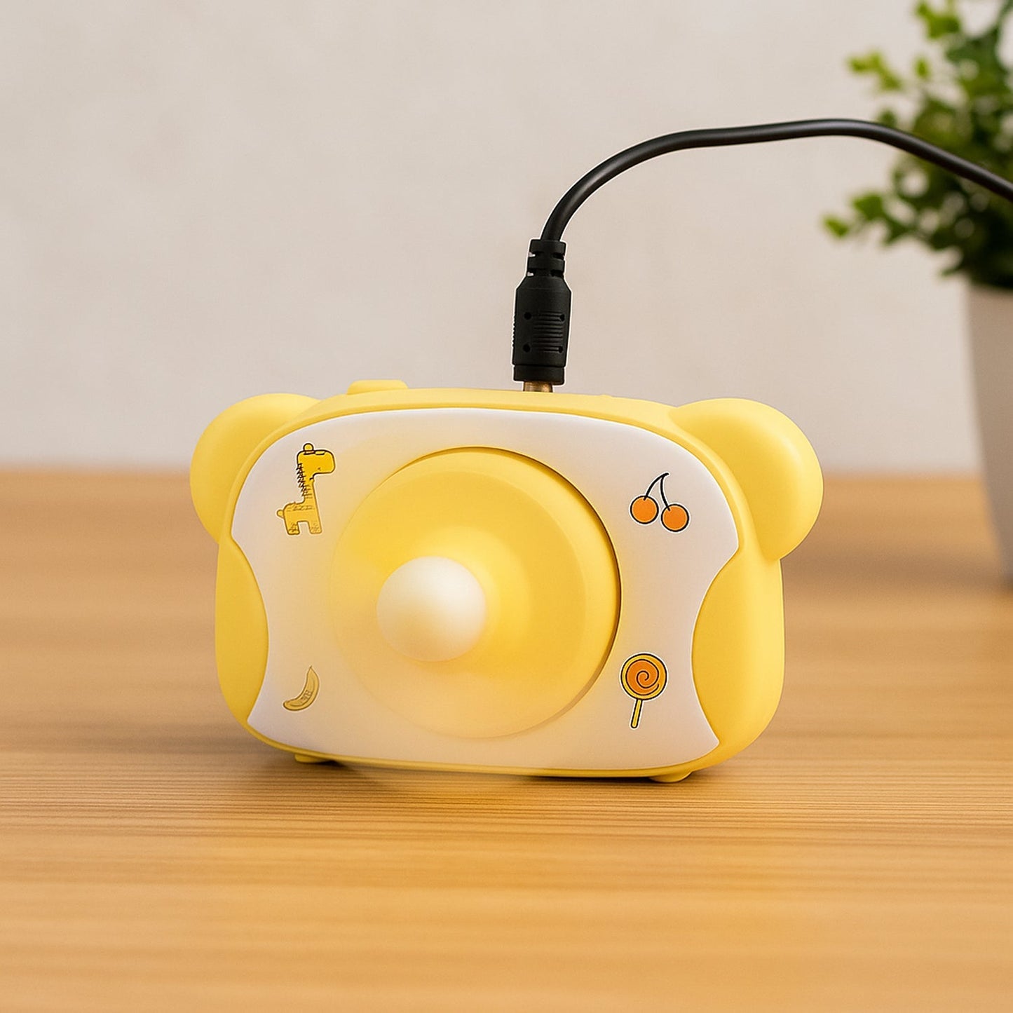 Cute Bear-Shaped Mini Rechargeable Fan (1 Pc) Your Brand