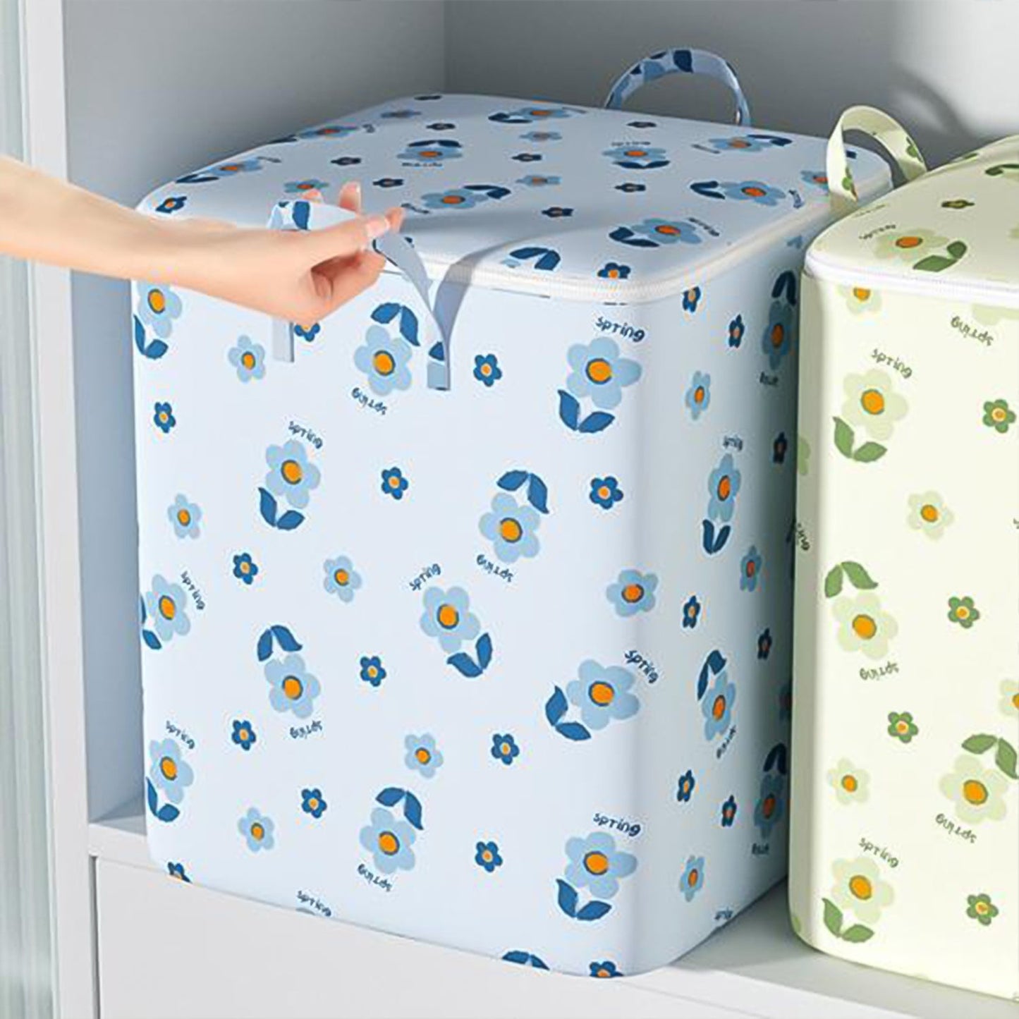 Foldable Clothes Storage Comforter Organizer Storage (100 L / Mix Color) Your Brand