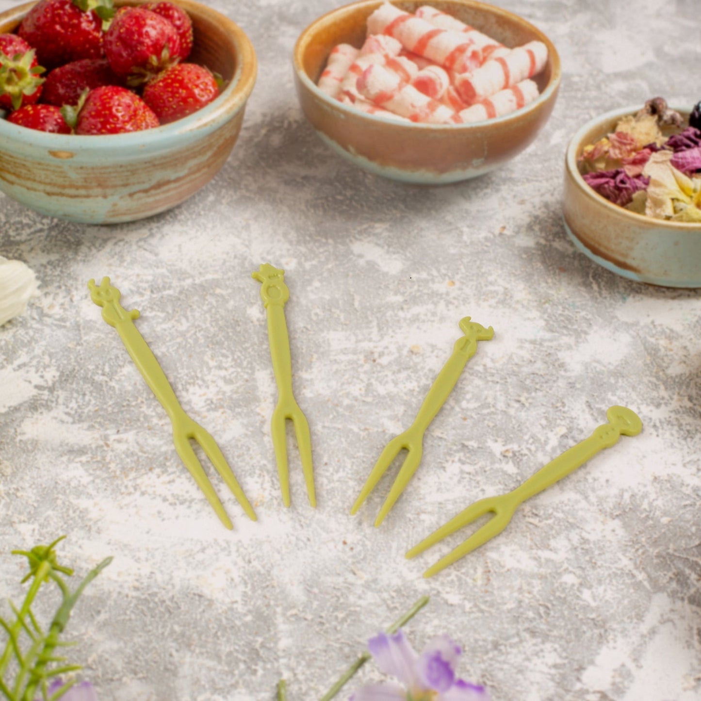 Plastic Fruit Forks Cake Dessert Forks Mini Forks (50 Pcs Set) Your Brand