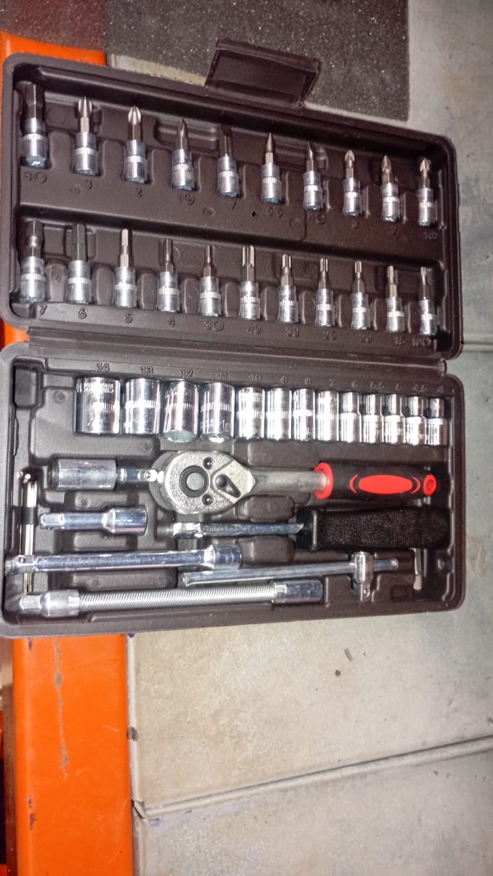 46pcs Metal 1 / 4"" Socket Set (Black, 46pcs) Your Brand