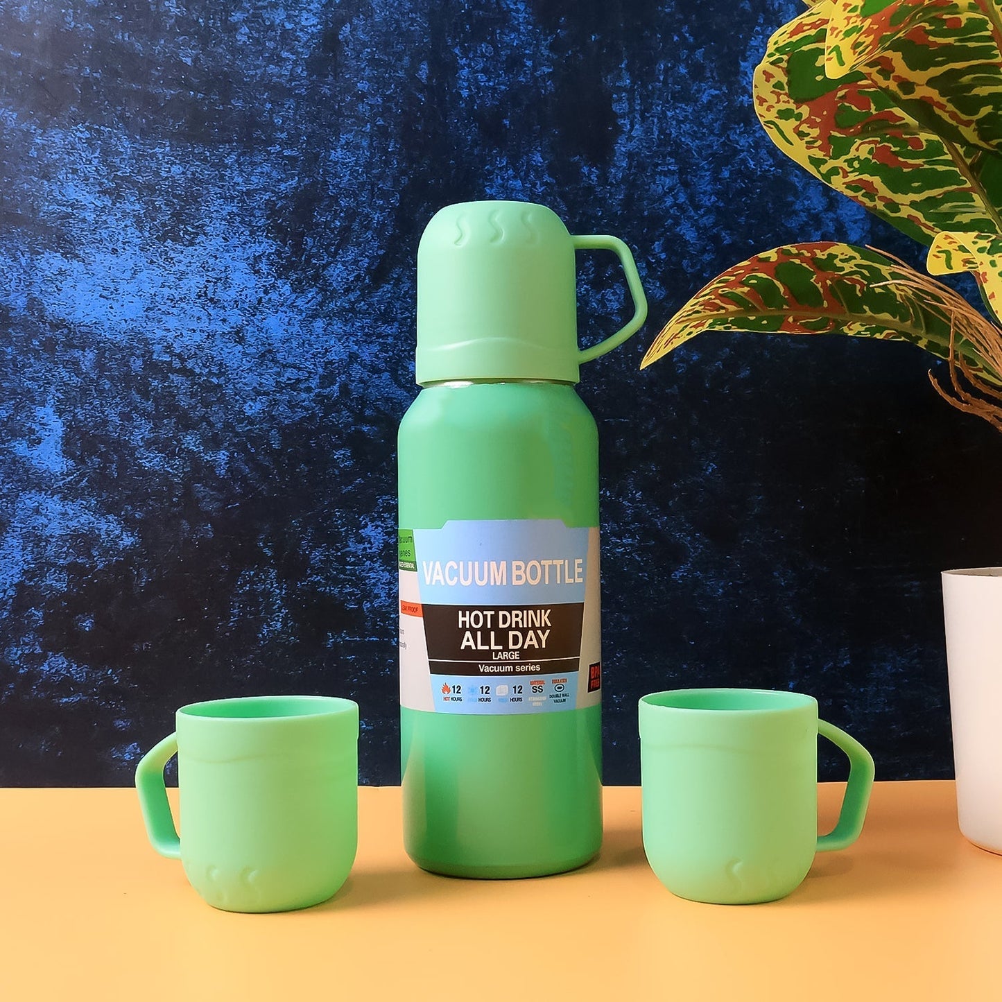 Green Vacuum Flask Set – Stainless Steel Thermos with 3 Cups, Approx 500ml Your Brand
