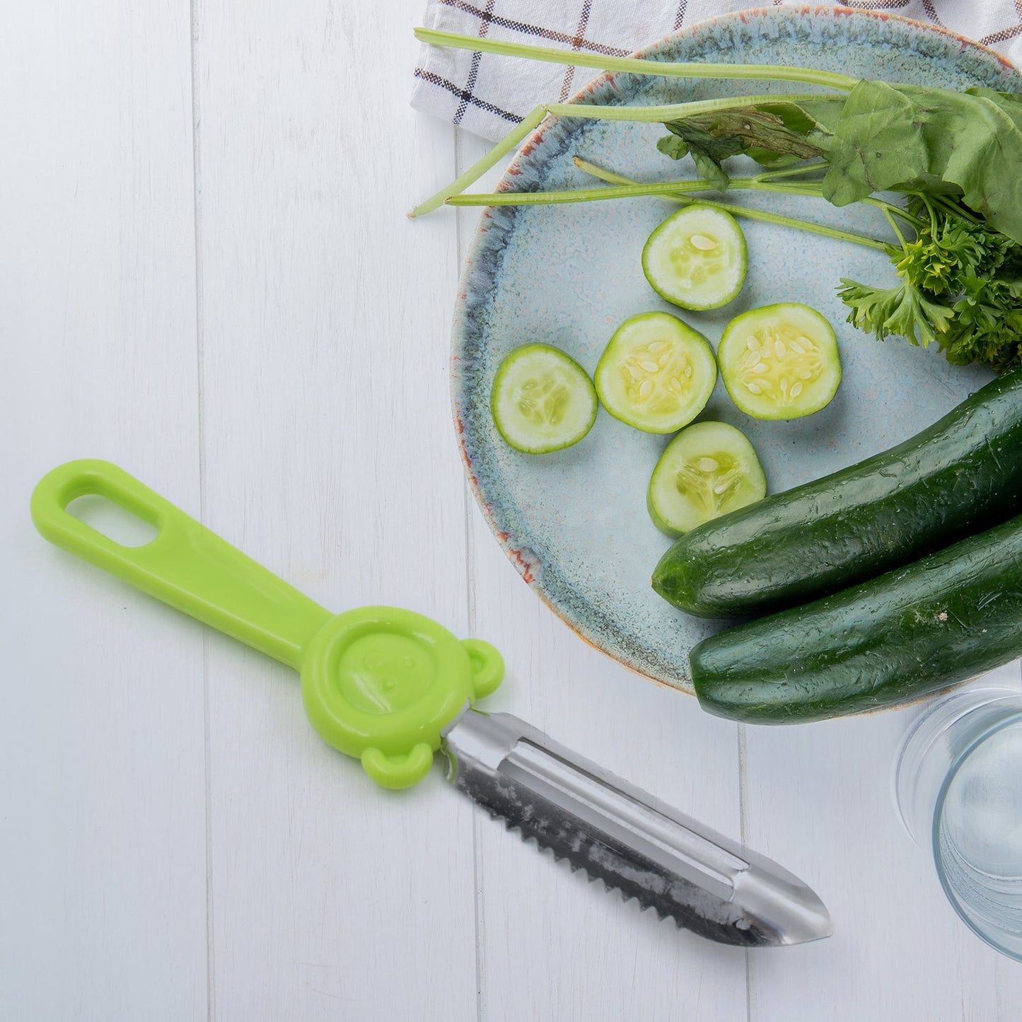 Multi-Purpose Stainless Steel Peeler With Handle For Vegetables, 2 in 1 Potato Peeler and Cutter, Stainless Steel Potato Peeler, grated Carrot, grated, Suitable for Peeling and shredding Fruit and Vegetables Kitchen Accessories (1 Pc) Your Brand