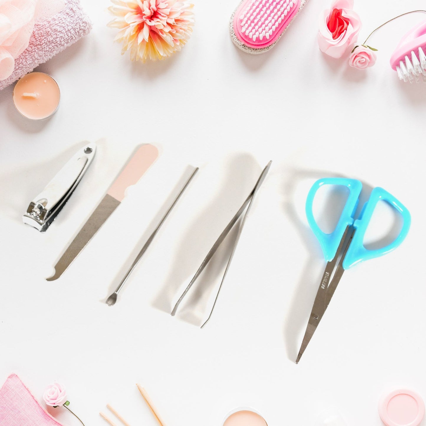 5 IN 1 Stainless Steel Professional Manicure Set, Nail Cutter For Women, Nail Scissors, Luxury Grooming Kit Your Brand