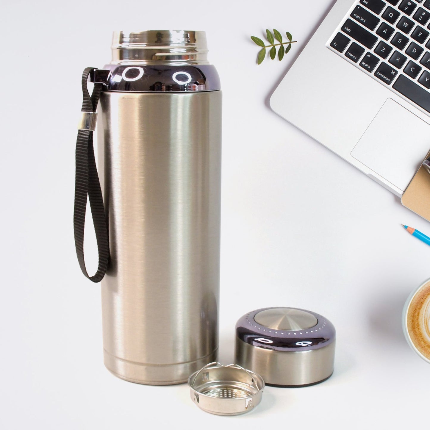 800ml Stainless Steel Water Bottle – Leak-Proof Thermos Flask for Travel, Gym, Office, Home Use (1 Pc) Your Brand
