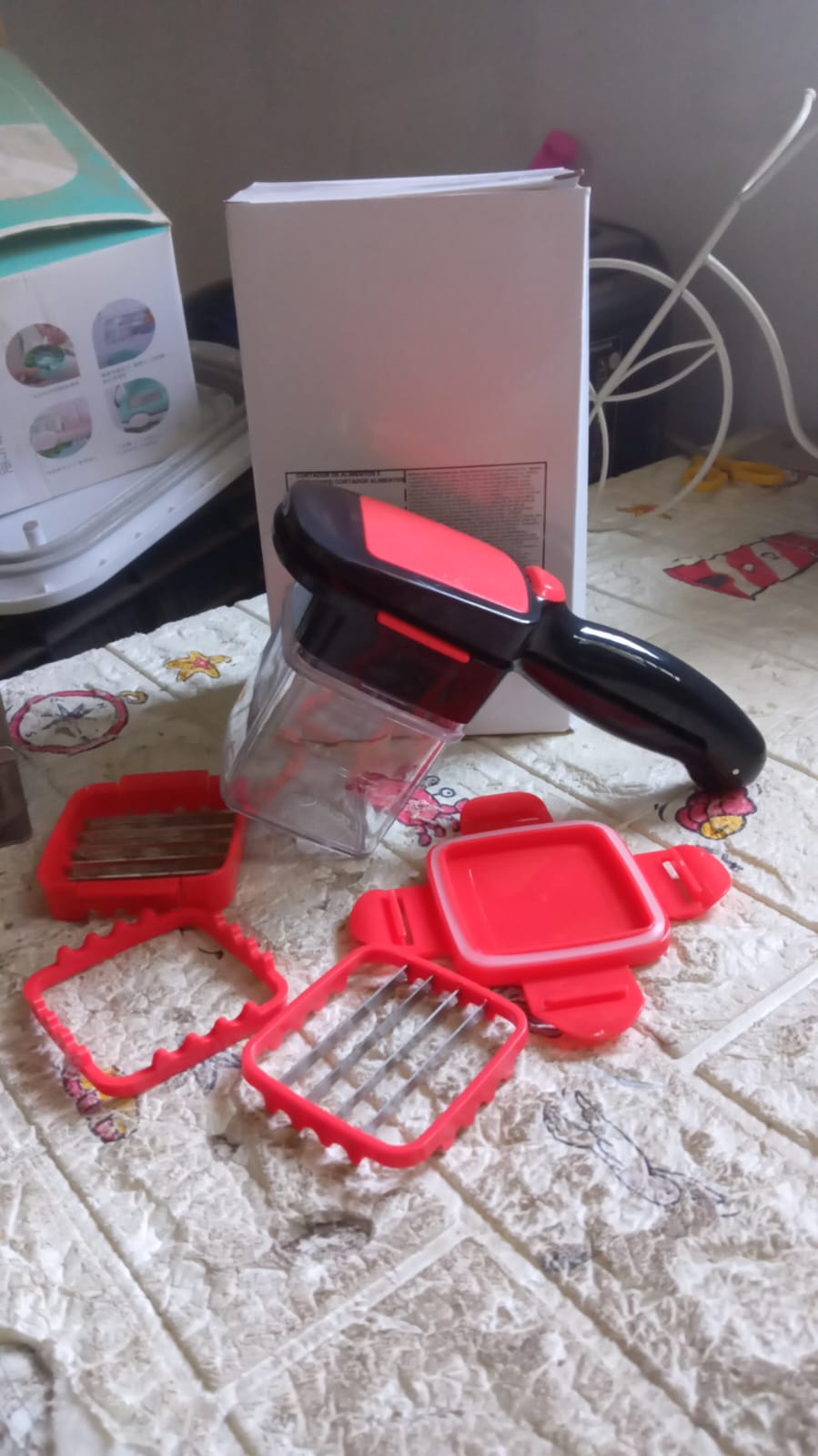 Multifunction Vegetable Cutter Manual Vegetable Quick Dicer Fruit Chopper Slicer with 3 Interchangeable Stainless Steel Blade Inserts, Non-Skid Base Slicer and Chopper Your Brand