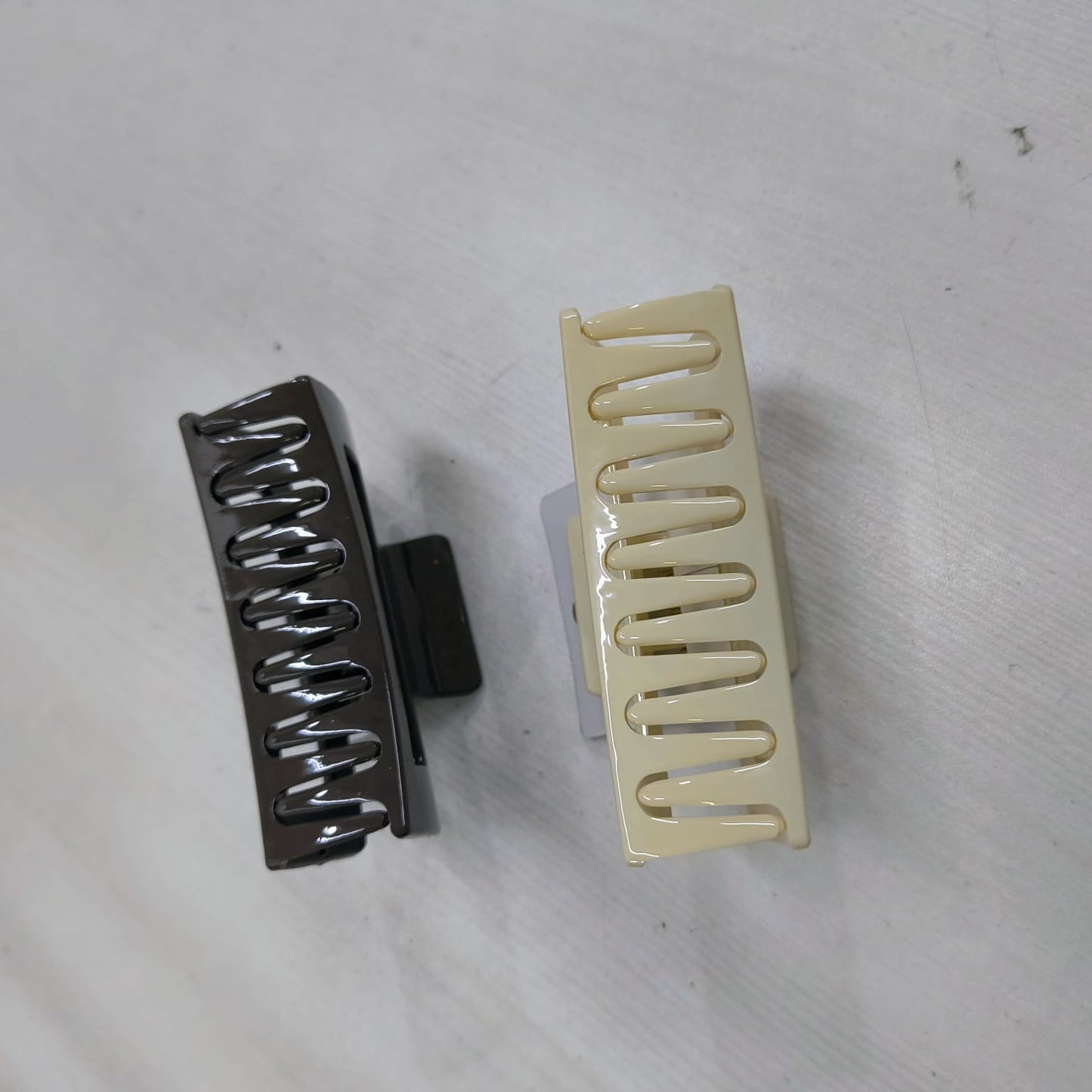 AM1291 Stylish Square Claw Hair Clips for Women - Secure Hold & Chic Design - 1 Piece