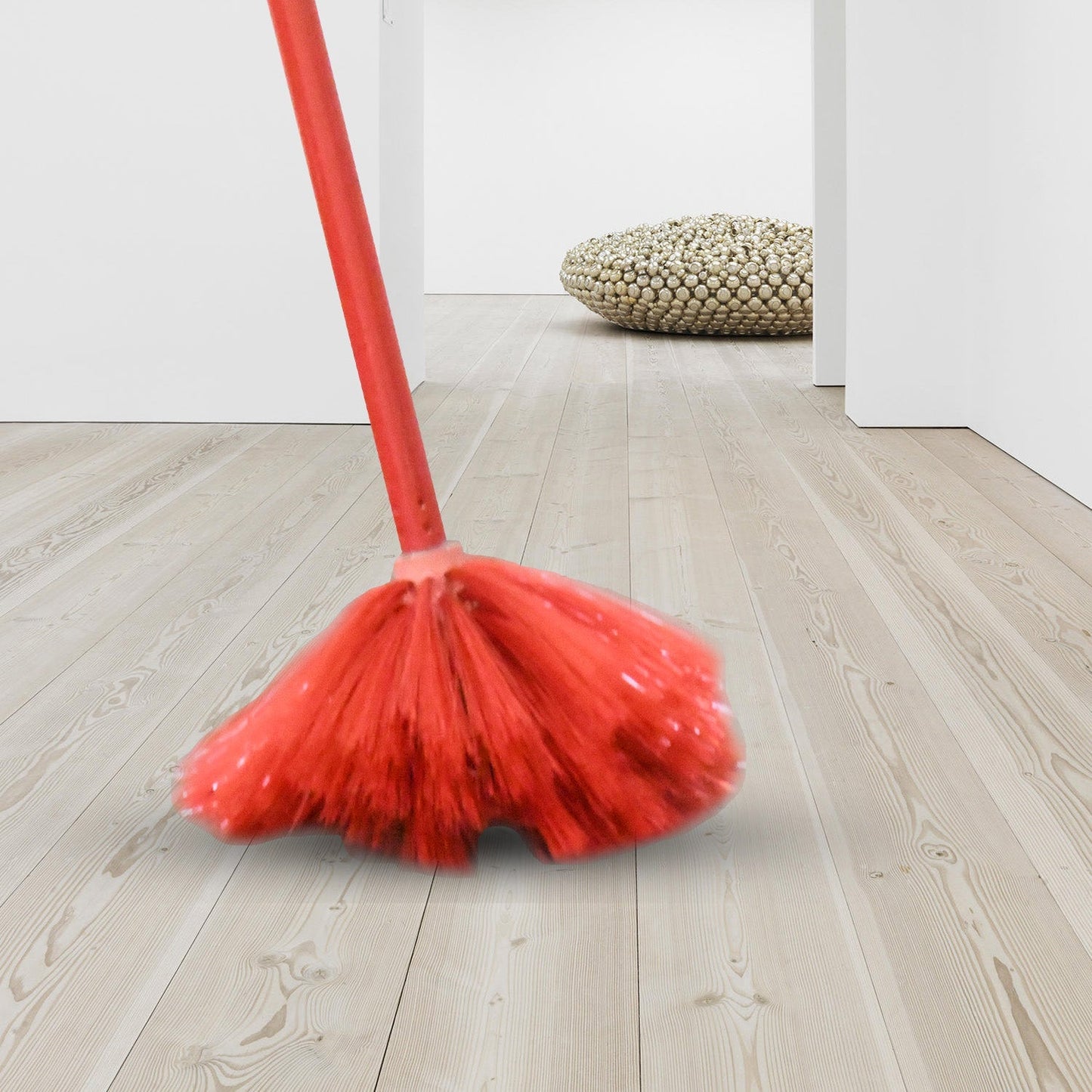 90-inch Metal Extendable Cobweb Brush – Ceiling, Fan & Light Dust Cleaning (MOQ: 3) Your Brand