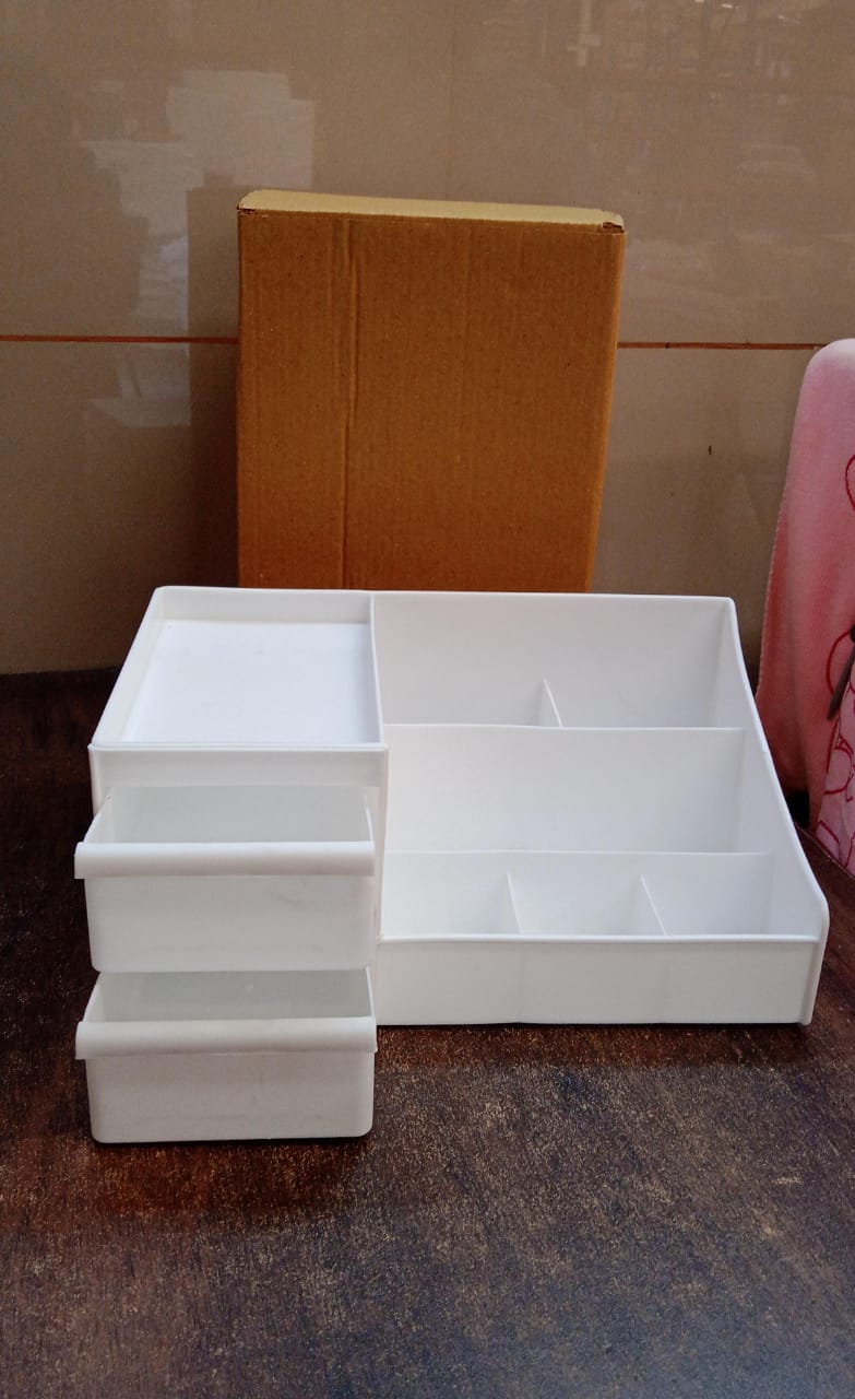 Large Capacity Desktop Cosmetic Storage Box (1 Pc / Mix Color) Your Brand