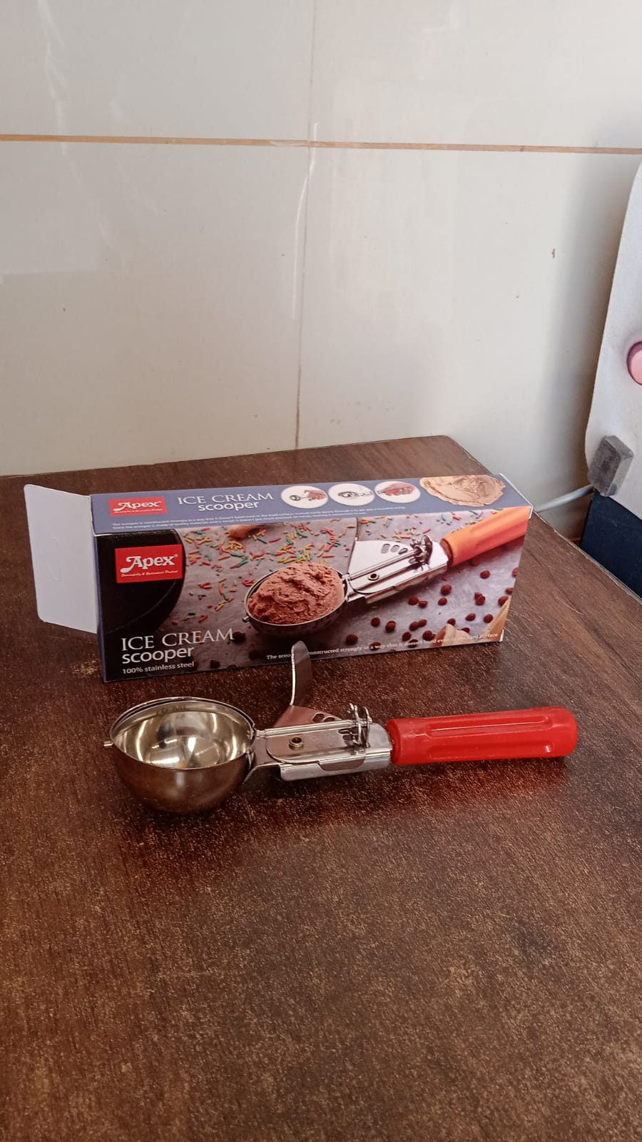 Apex Ice Cream Scoop – 70 ML Stainless Steel Head with Ergonomic Handle (1 Pc) Your Brand