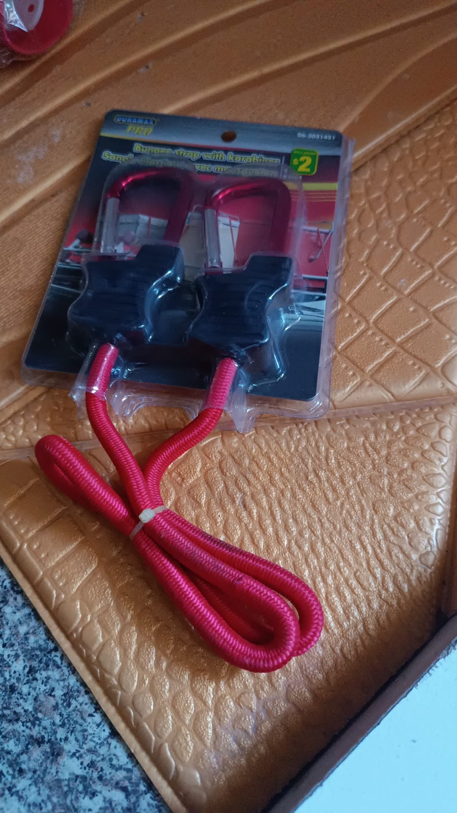 Carabiner Bungee Cords with Hook Tie Downs Luggage Strap Carrying Bag Secure (1 Pc / Mix Color) Your Brand