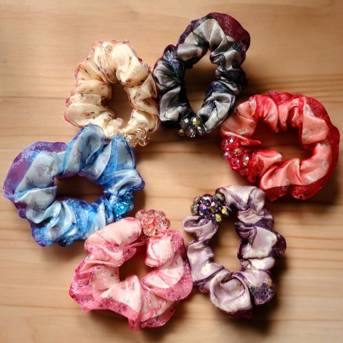 AM1292 Crystal Embellished Hair Band - Elastic Multicolor Hair Rope for Women & Girls (1pc)