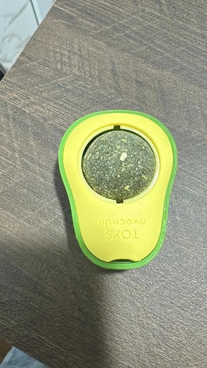 Catnip Minty Avocado Ball Toy 8feb97-4