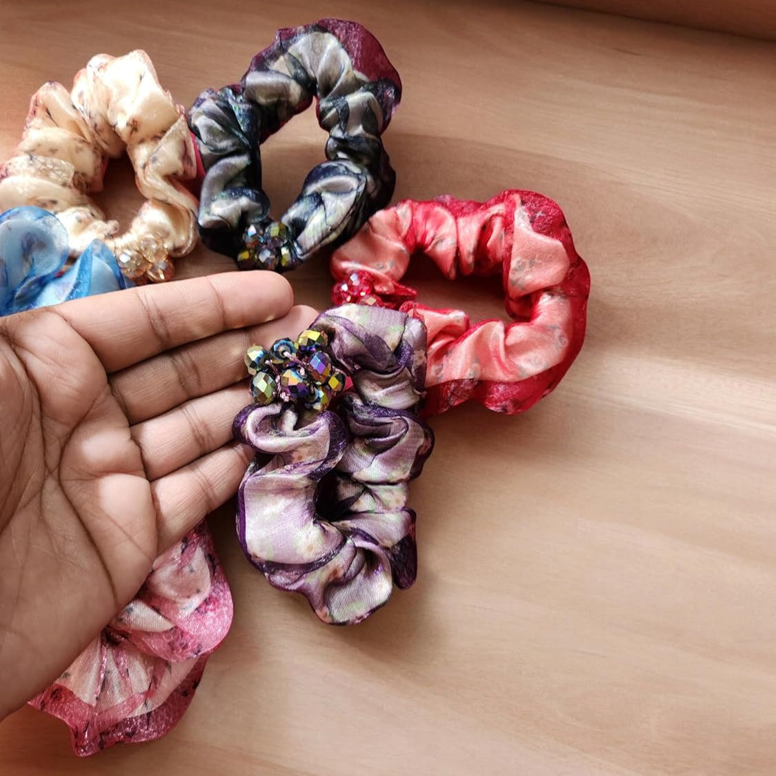 AM1292 Crystal Embellished Hair Band - Elastic Multicolor Hair Rope for Women & Girls (1pc)