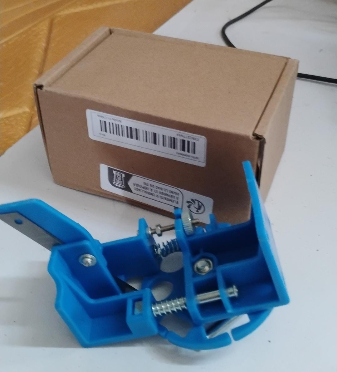 Wire Stripper Quick Stripping Machine for Copper Recycling (1 Pc) Your Brand