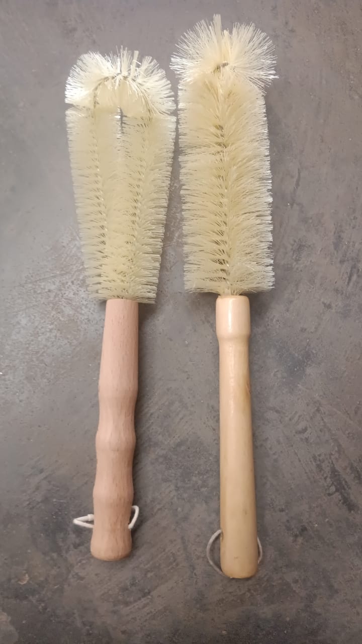 13 inch Bottle Brush, Bristle Brush with Wood Handle, Washing Brush with Wooden Handle, Kitchen Cleaning Tool, Brushes for Dish, Tumbler, Teapot, Cup, Pan Your Brand