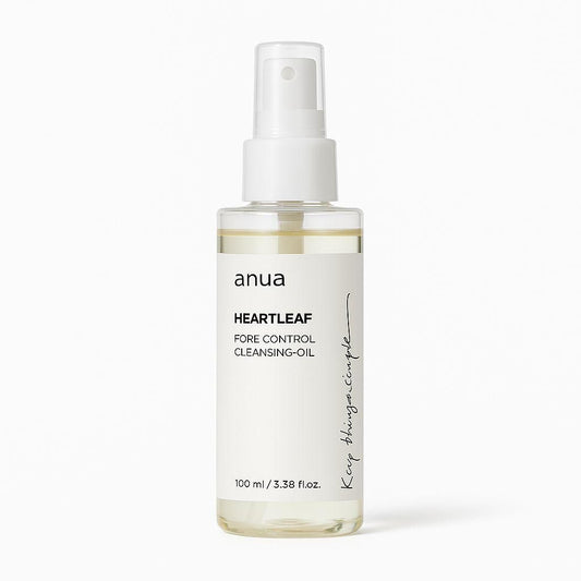 Anua Heartleaf Pore Cleansing Oil in a 100ml spray bottle for effective skin cleansing