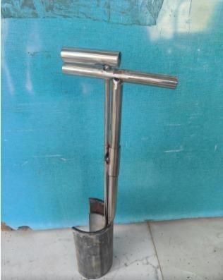 Stainless steel gardening tool hand digger designed as the best tool for repotting plants efficiently