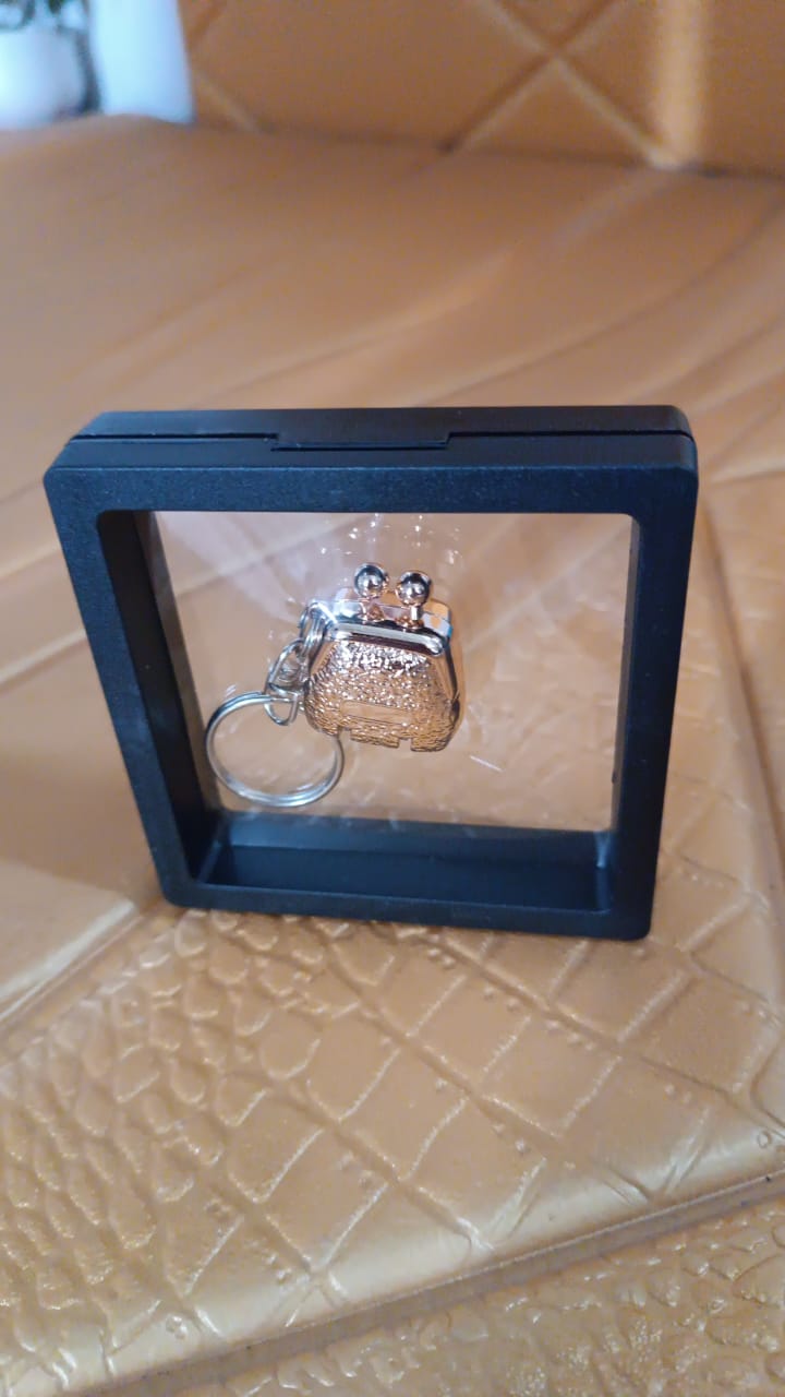 Nail Clipper Keychain With 3D Floating Frame Display Case (1 Set) Your Brand