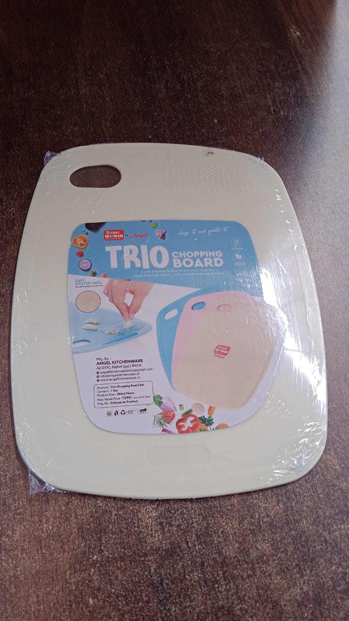 Multipurpose Plastic Chopping Board for Kitchen Use – 28x22 cm (1 Pc) Your Brand