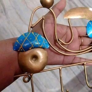 THE GIR FARMER decorative wall key holder with blue and gold bird design and multiple hooks for keys