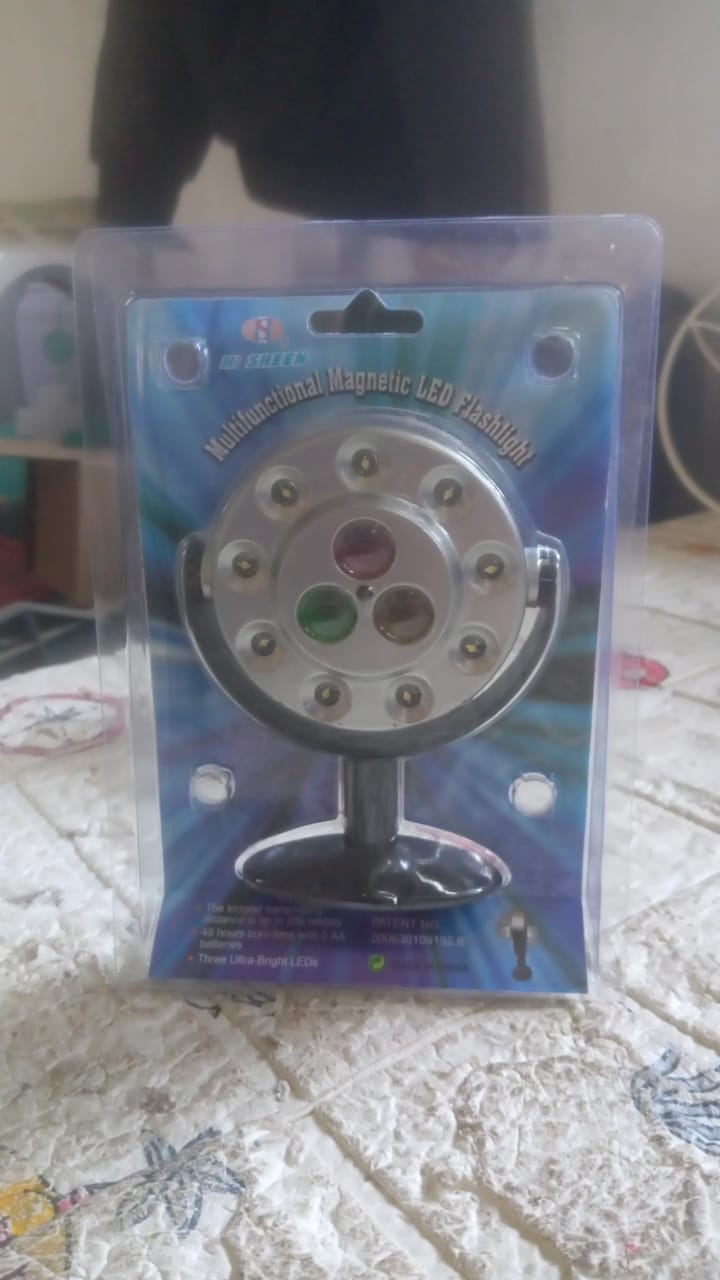Multifunctional Magnetic LED Flashlight, High Quality waterproof light, Three Ultra-Bright LEDs, Battery Operated LED Light (Battery Not Included) Your Brand