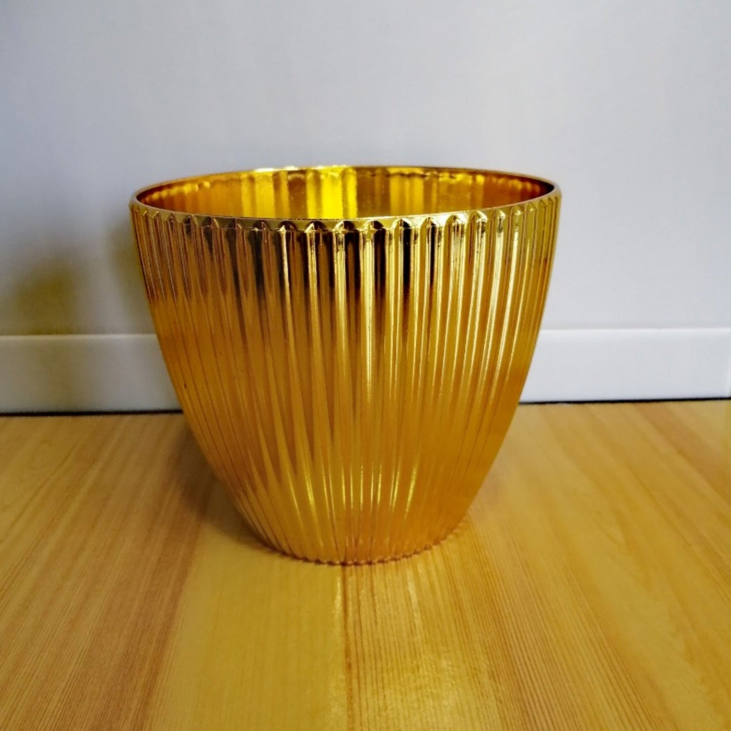 Plastic Flower Valencia (Pot) Home and Outdoor (1 Pc) Your Brand