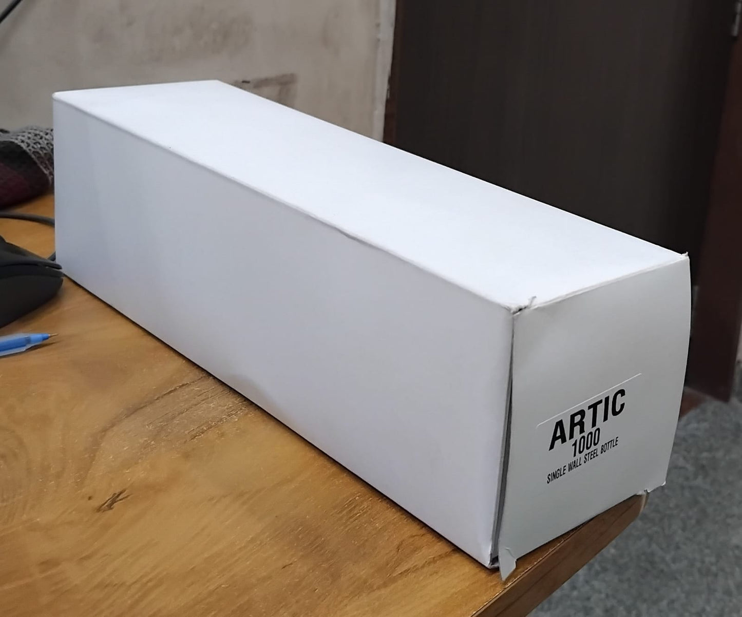 THE GIR FARMER Infinity Artic Bottle vacuum insulated stainless steel water bottle white box packaging