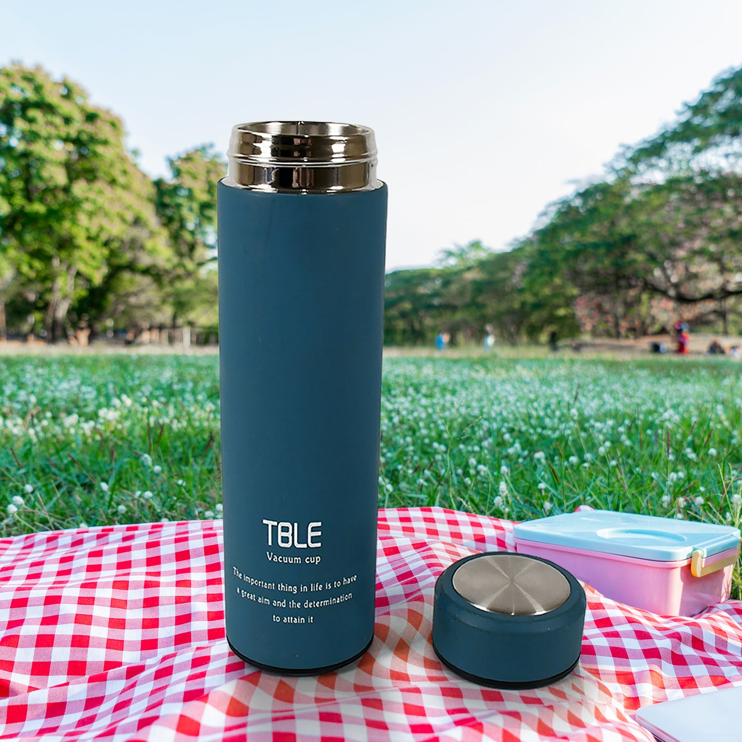 Wukusy leak proof fridge bottle 500ml in blue, perfect for keeping drinks fresh and spill-free