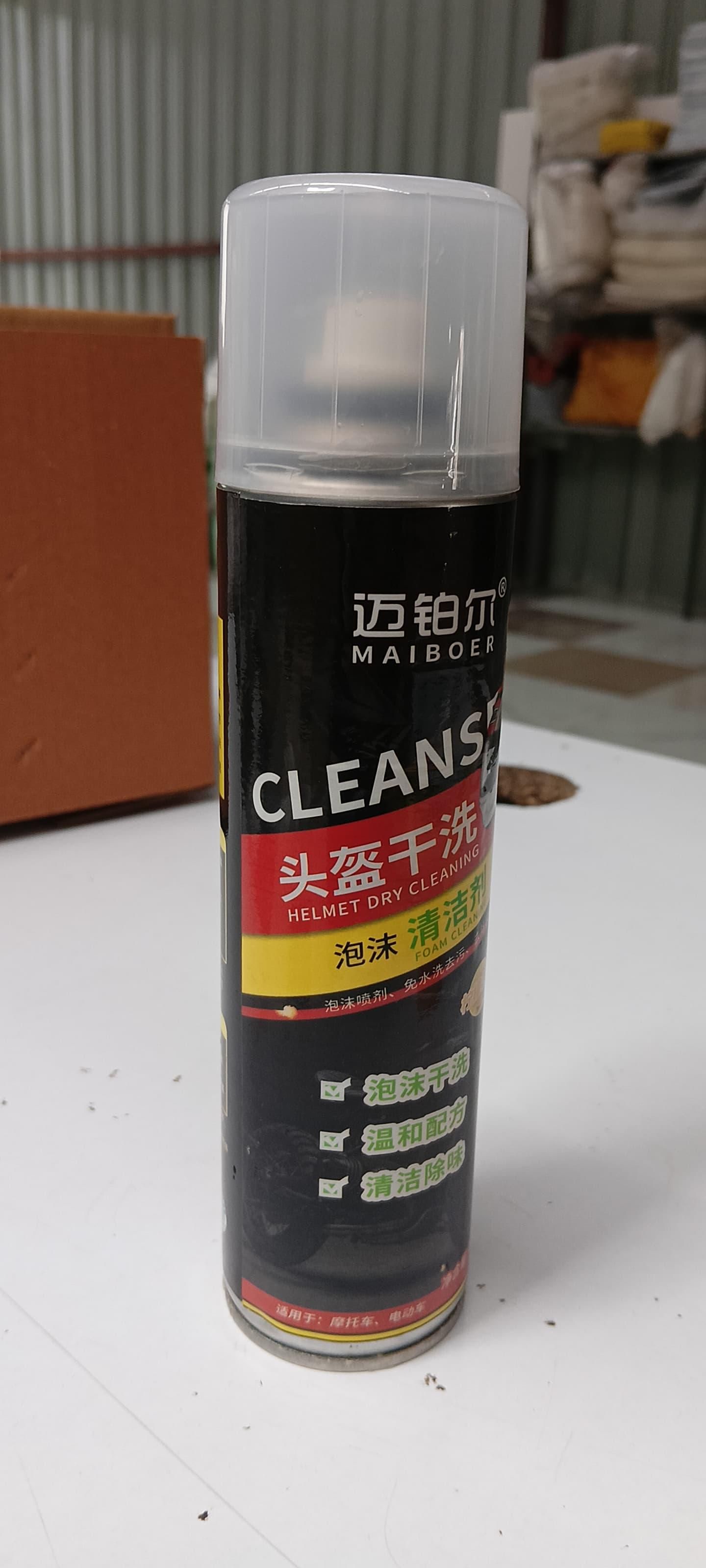 THE GIR FARMER helmet dry cleaning spray in black bottle with clear cap for helmet care