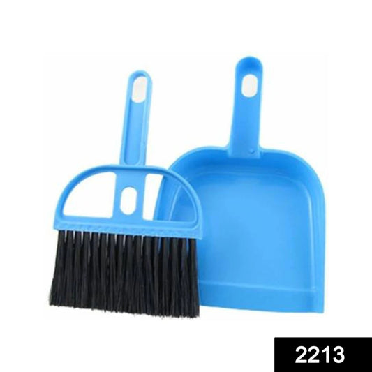 Mini dustpan and brush set in blue for efficient cleaning and dust collection