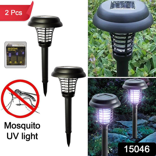 Set of 2 solar powered mosquito trap lights with UV functionality for outdoor use