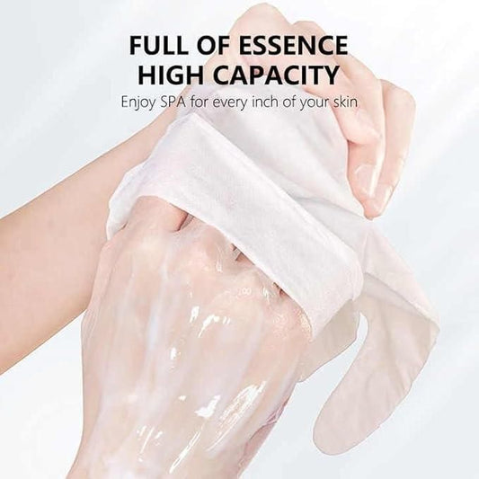 Exfoliating moisturizing hand gloves with essence for a luxurious skin spa experience