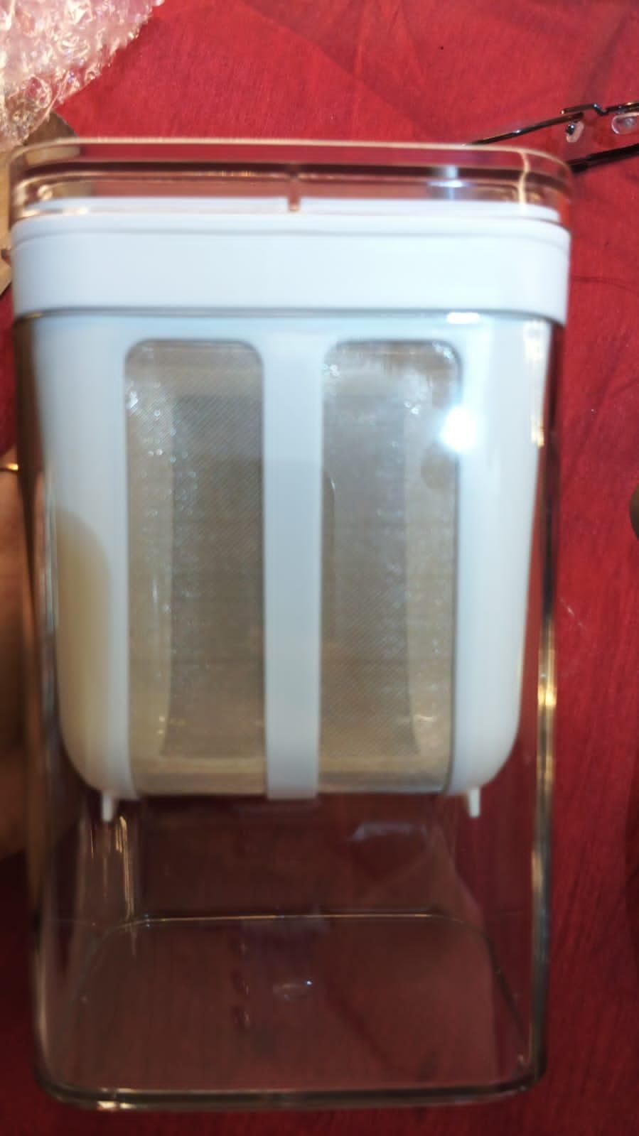 8feb97-4 brand yogurt maker with strainer featuring a clear container and white straining basket