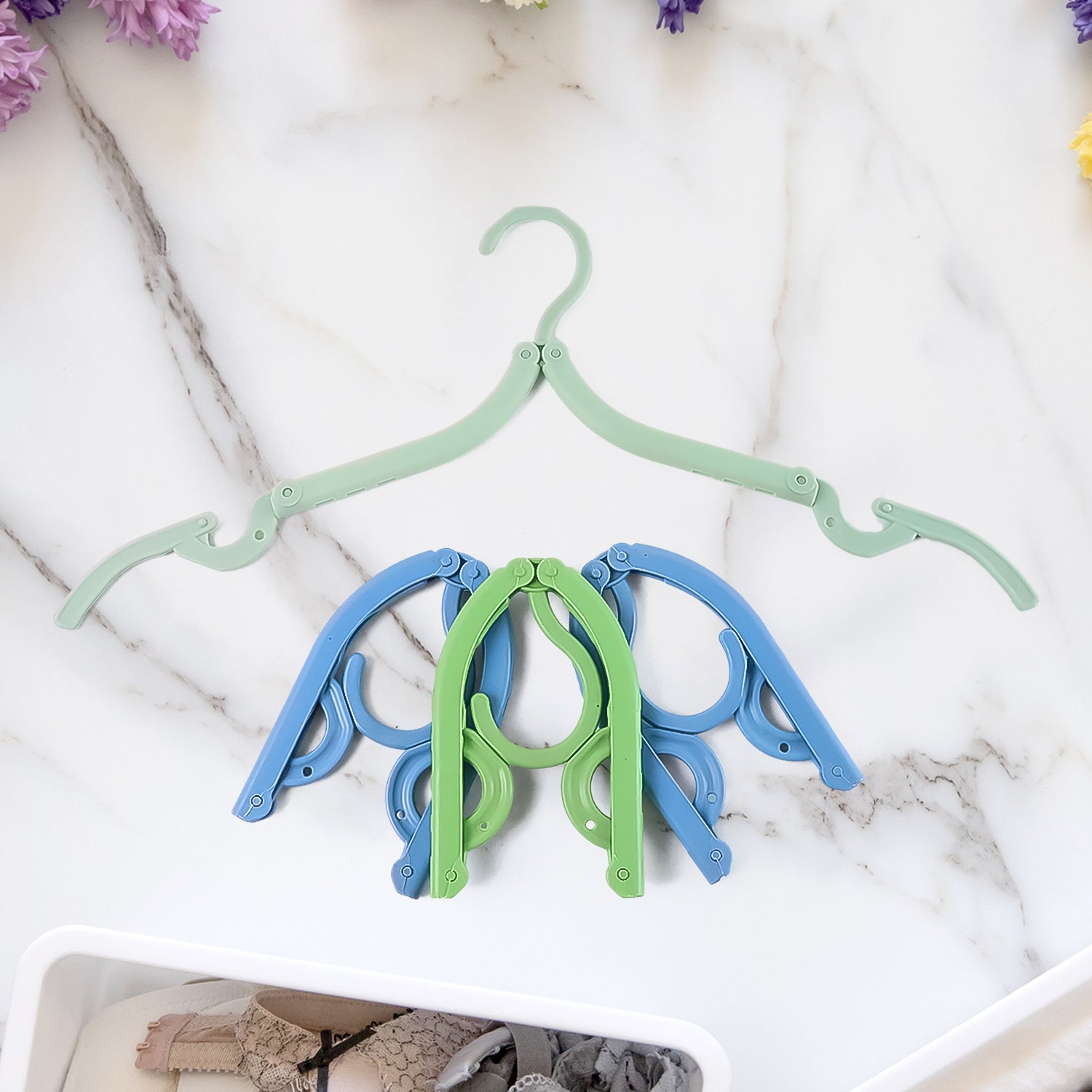 Travel Hangers, Portable Folding Clothes Hangers (4 Pc / Big) Your Brand