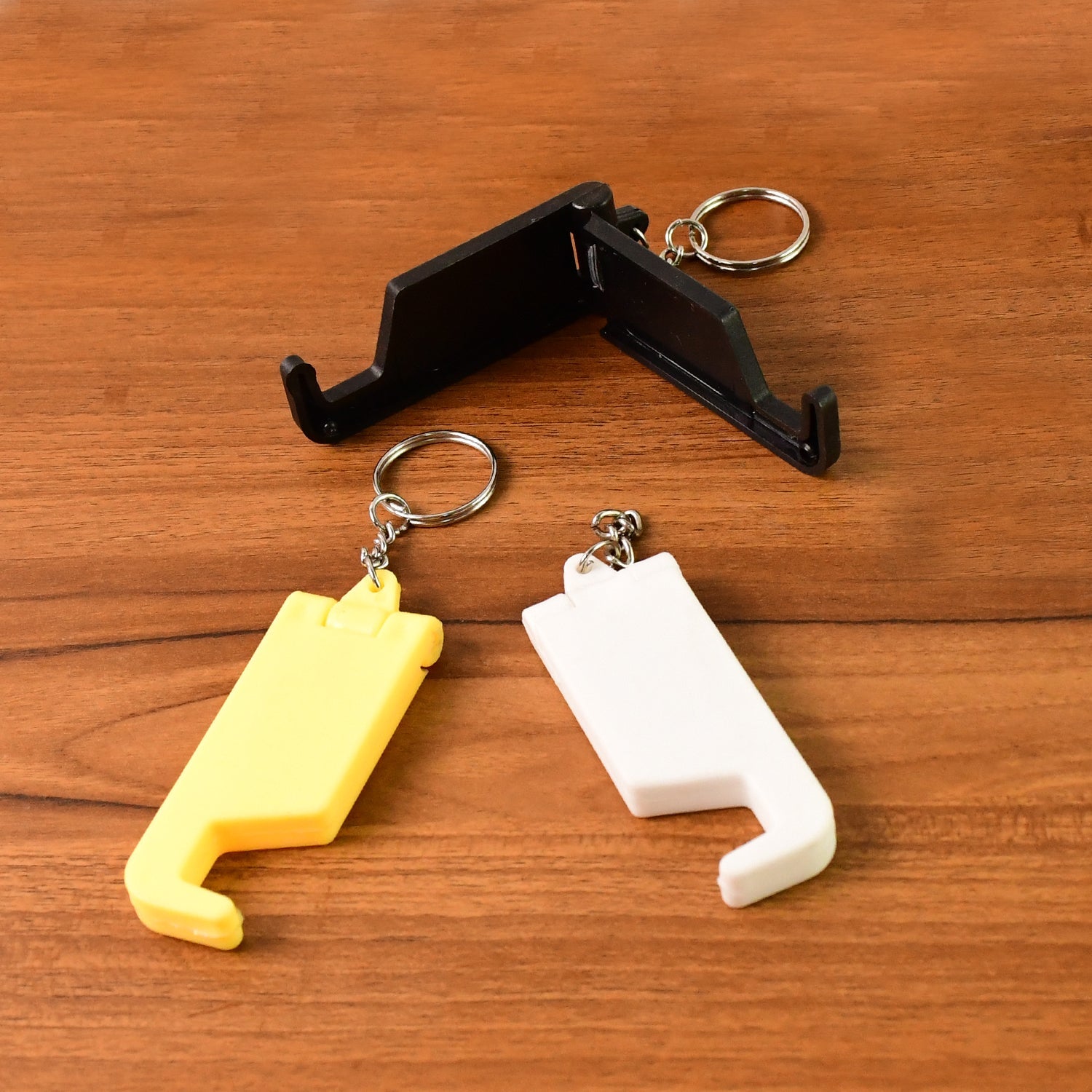 2 in 1 Plastic Keychain with Mobile Stand / Phone Holder (5 Pcs Set / Multicolor) Your Brand