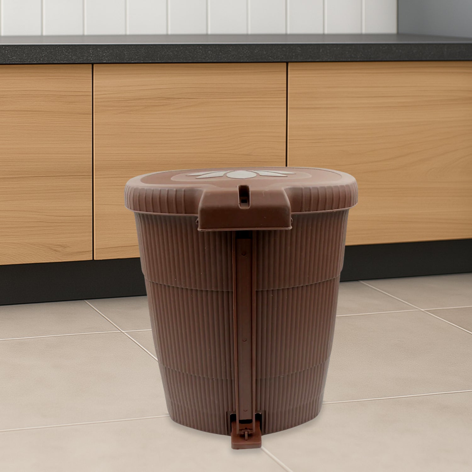Homeware Dustbin Clean Mini Small Size Plastic Pedal Dustbin Used For Kitchen, Office, Car (1 PC) Your Brand