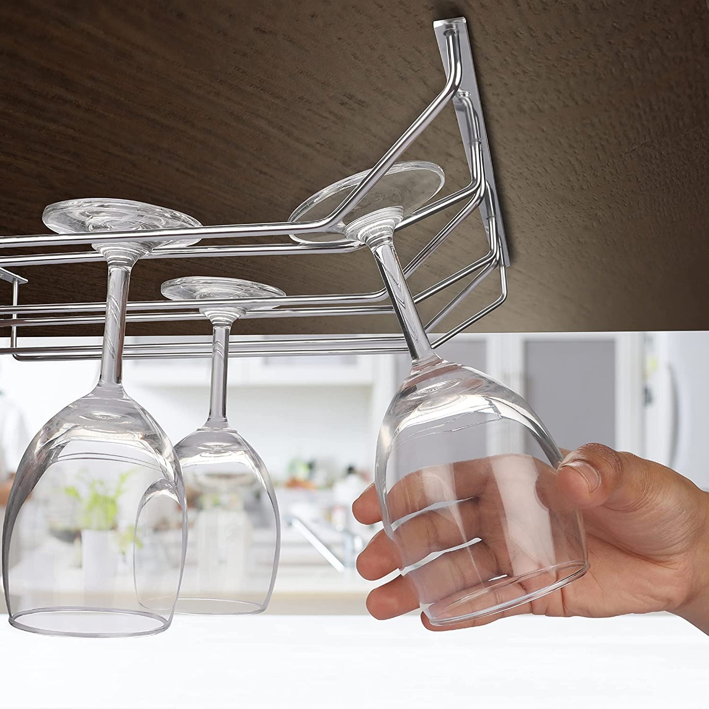 Towel Shelves / Rack / Towel Stand with Chrome Finish for Bathroom Decor Your Brand