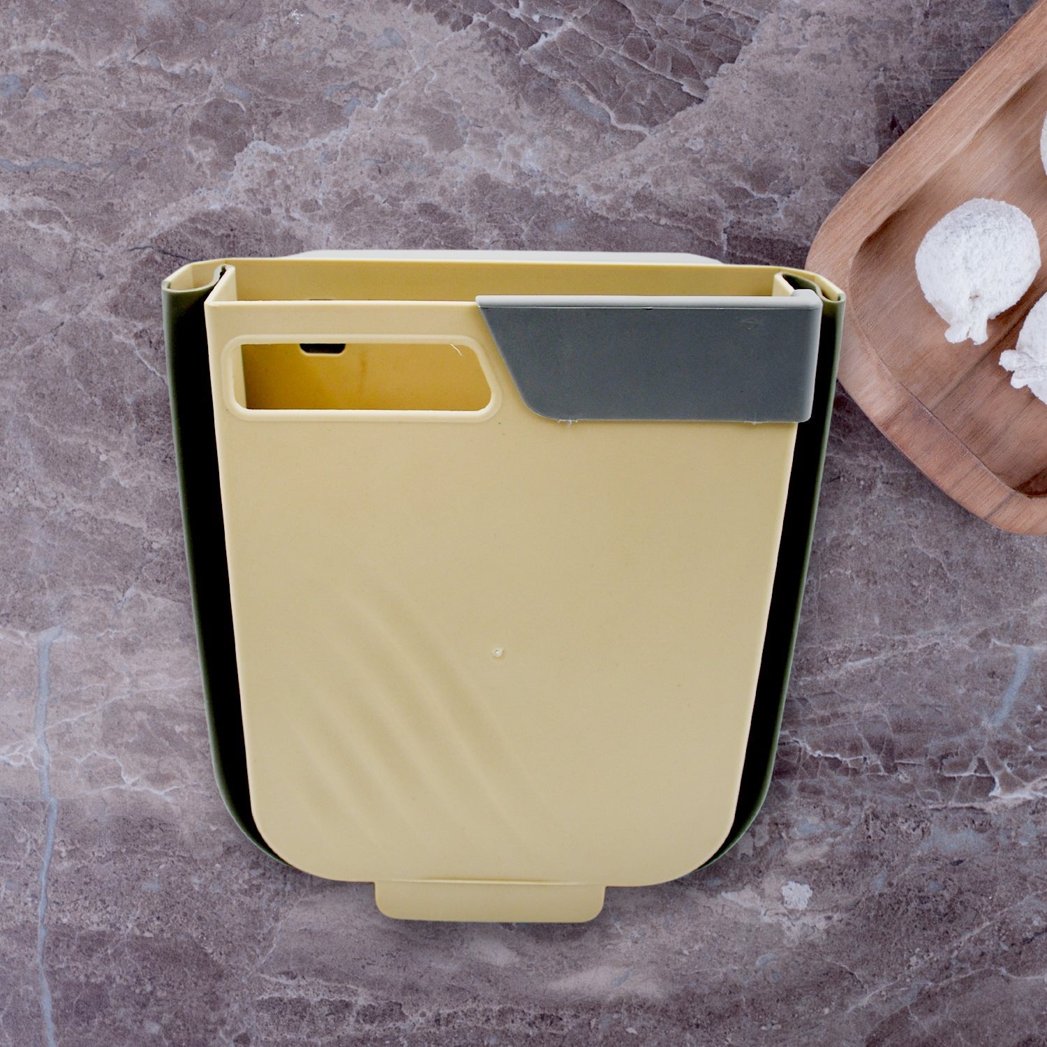 Foldable Hanging Trash Can – Space-Saving Waste Bin for Kitchen, Bathroom & Car Your Brand