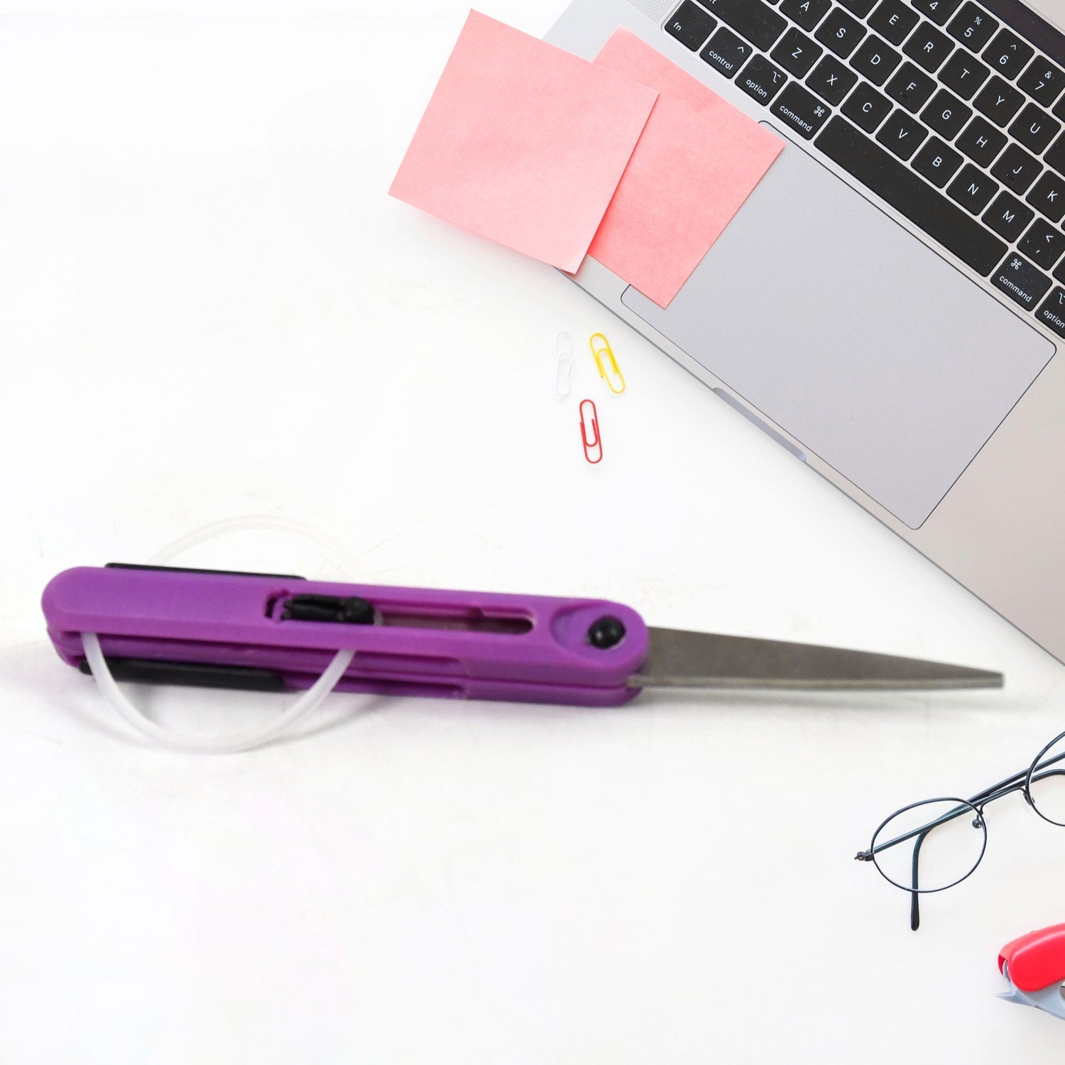 Pen Cut Compact Scissors in Pen Format, Pen-Style Portable Travel Scissors (1 Pc) Your Brand