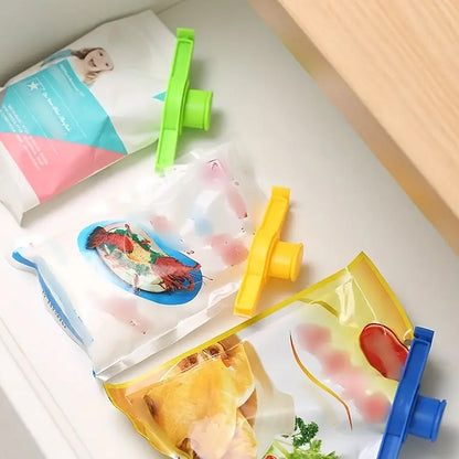 Food Storage Sealing Clip Solid Color Seal Pour Bag Clip Snack Bag Clip Food Bag Sealing Clip Sealing Clamp with Cap Kitchen Chip Bag Clips (1 Pc) Your Brand