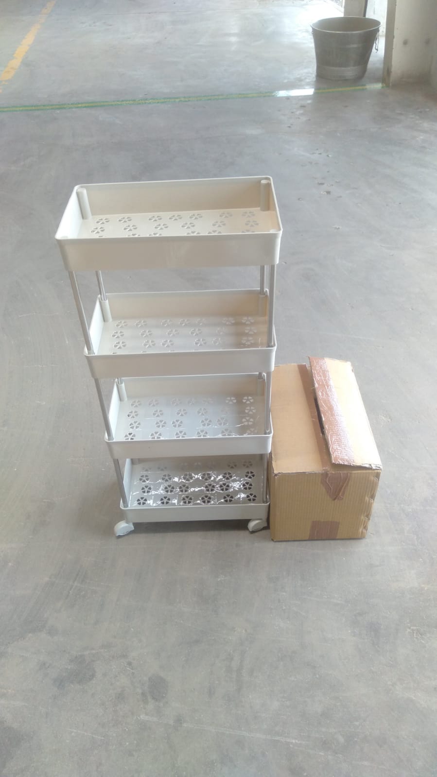 4 Layer Kitchen Rack For Holding And Placing Types Of Things Your Brand