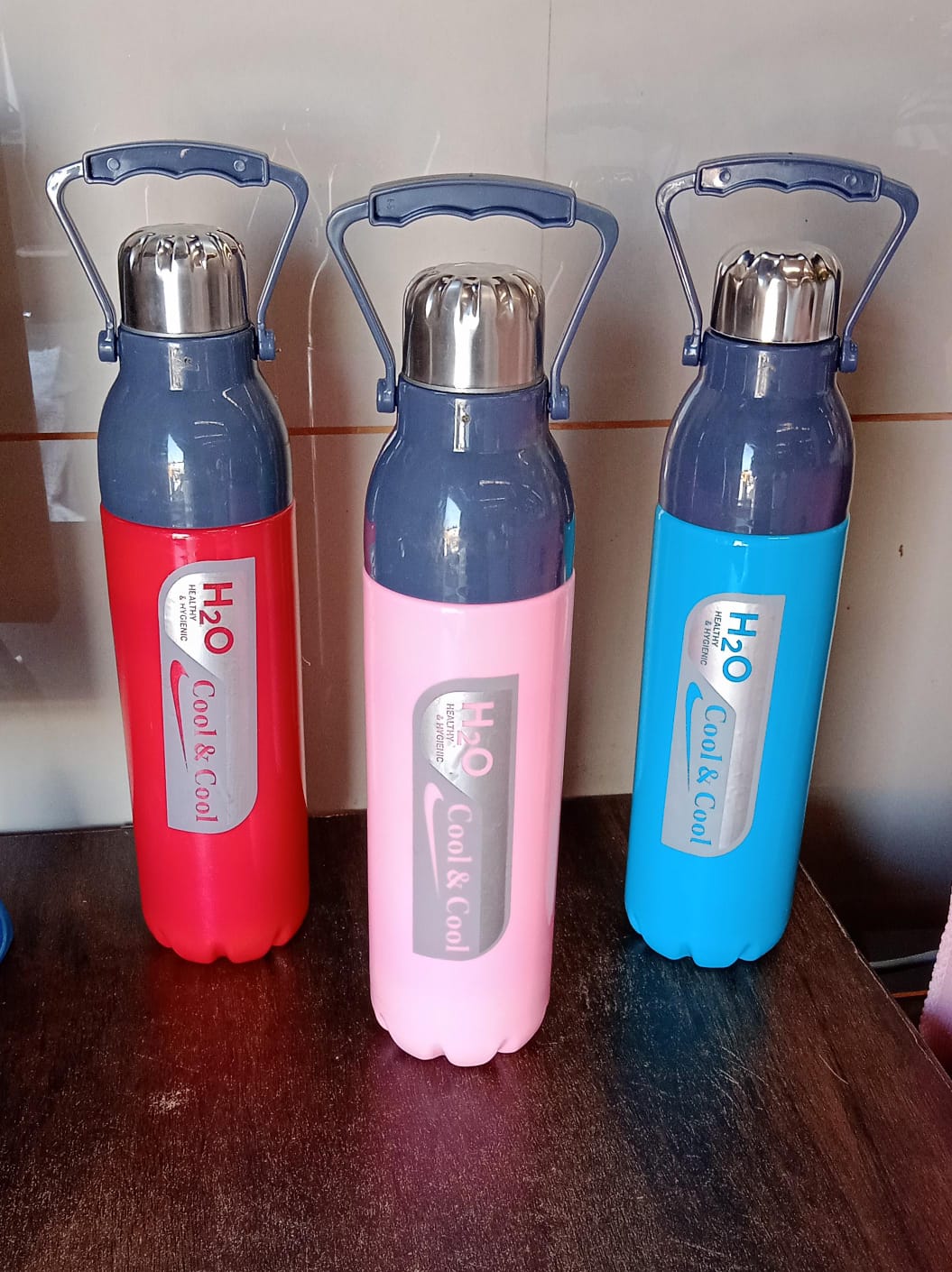Plastic Sports Bottle Insulated, Leakproof, BPA-Free (1100Ml / Mix Color) Your Brand