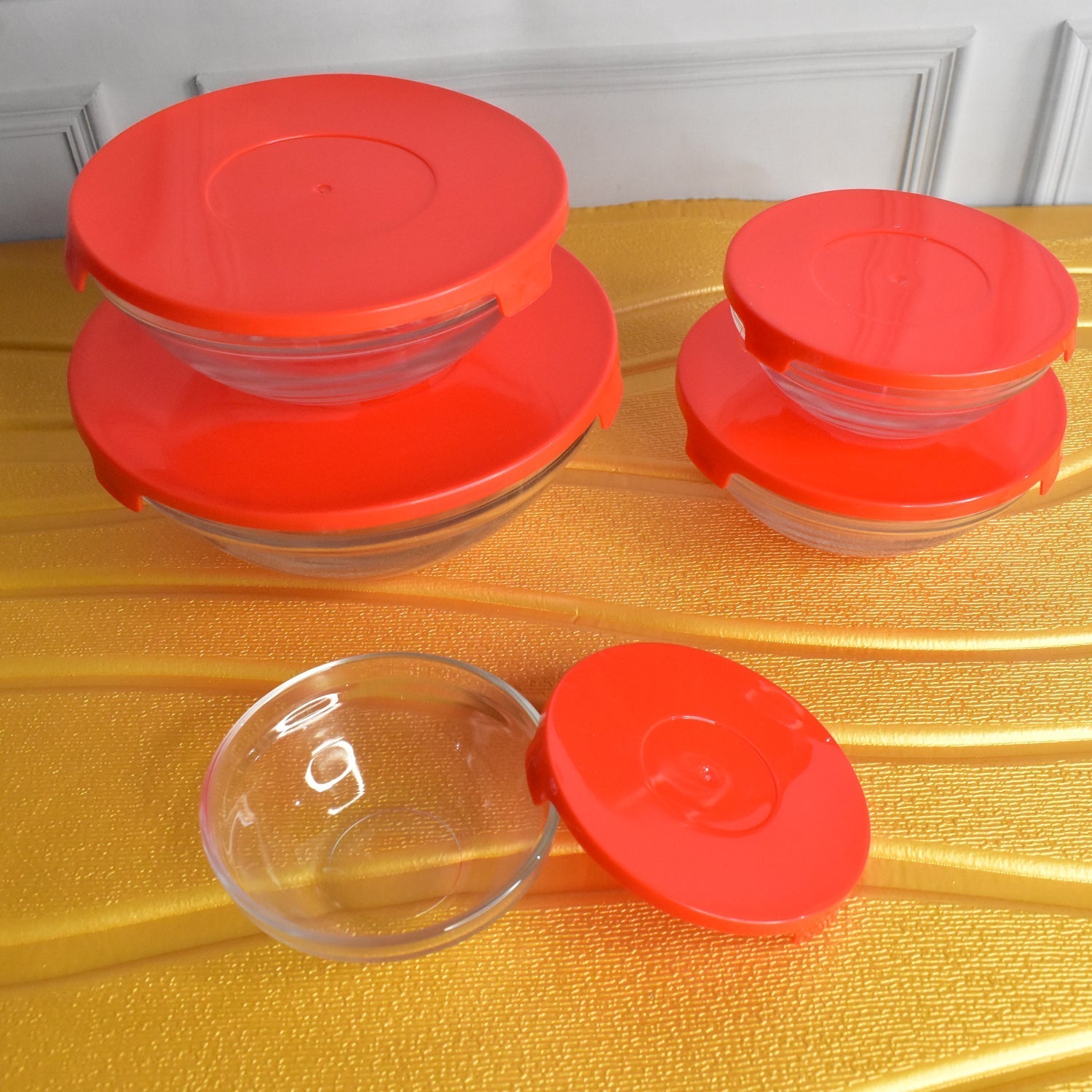 Modern Glass Bowl Set, Mixing / Storage Bowls with Red Lids (5 Pcs Set) Your Brand