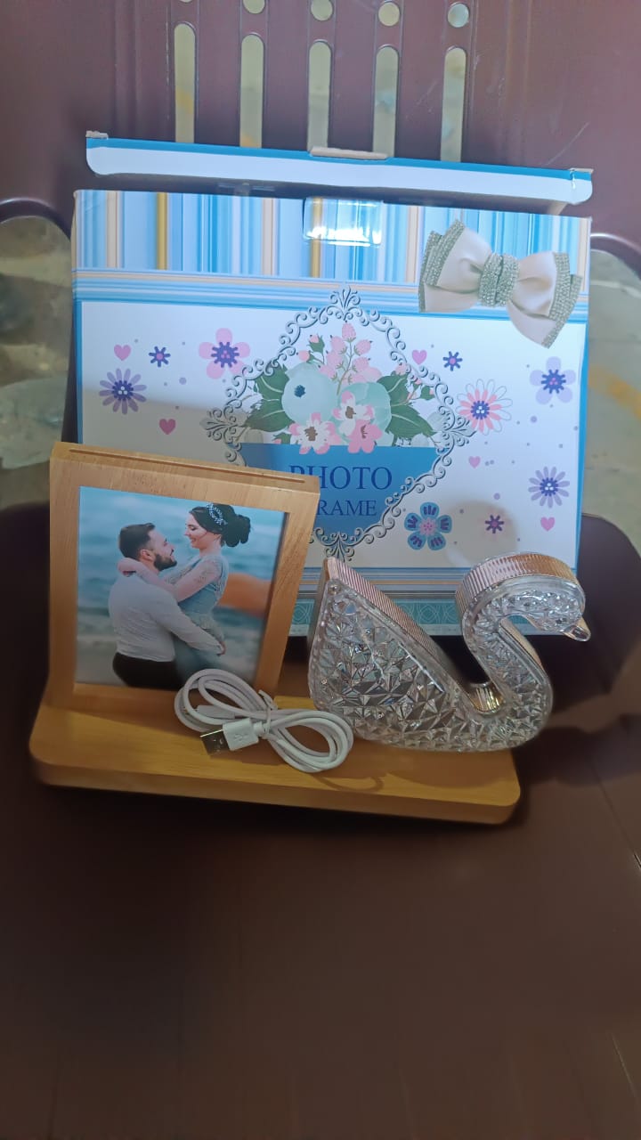 Duck Shape Cystal Led Lamp & Photo Frame Night Lamp | Wedding Gift | love couple Your Brand
