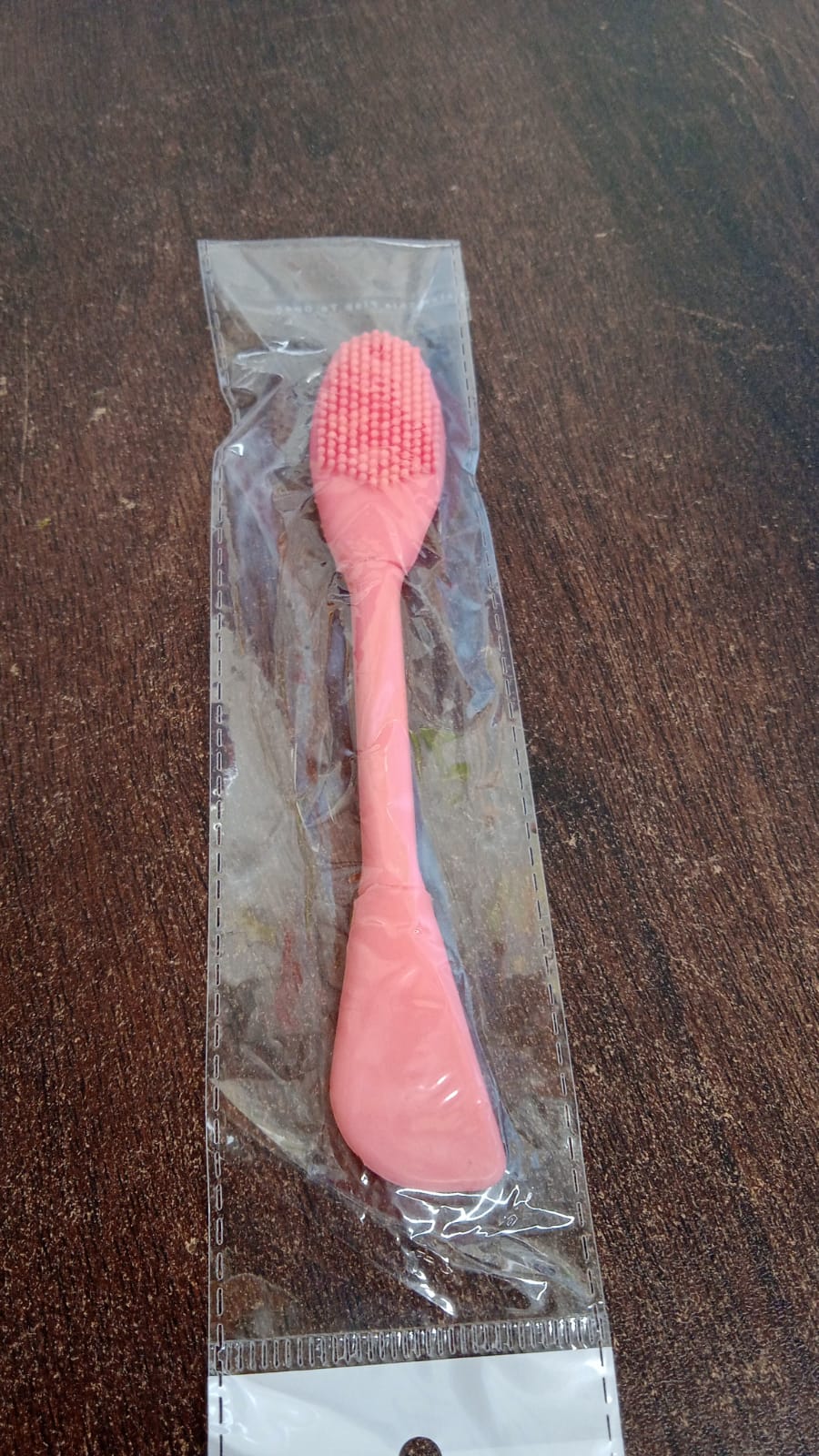 2-in-1 Silicone Mask Brush for Cleansing & Mud Mask Application Your Brand